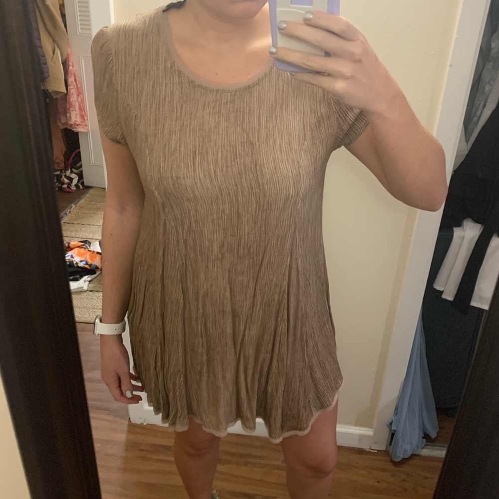 Short dress